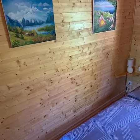 Rustique, 3pieces, Jusqu'a 6 Personnes Horská chata *