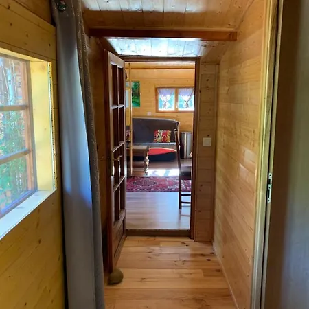 Chalet Rustique, 3pieces, Jusqu'a 6 Personnes *