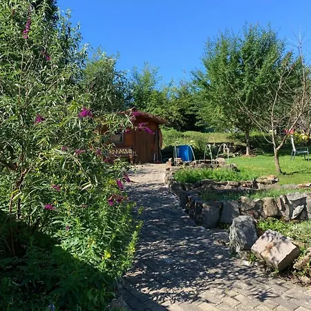 Rustique 3 Pieces 6 Personnes Chalet *