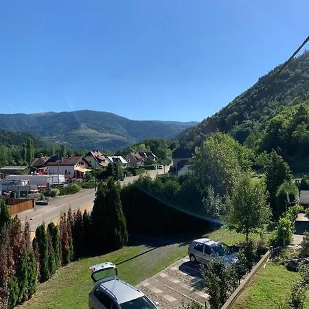 Rustique, 3pieces, Jusqu'a 6 Personnes Urbès